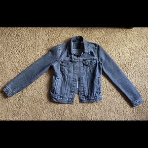 Levi’s Trucker Jacket